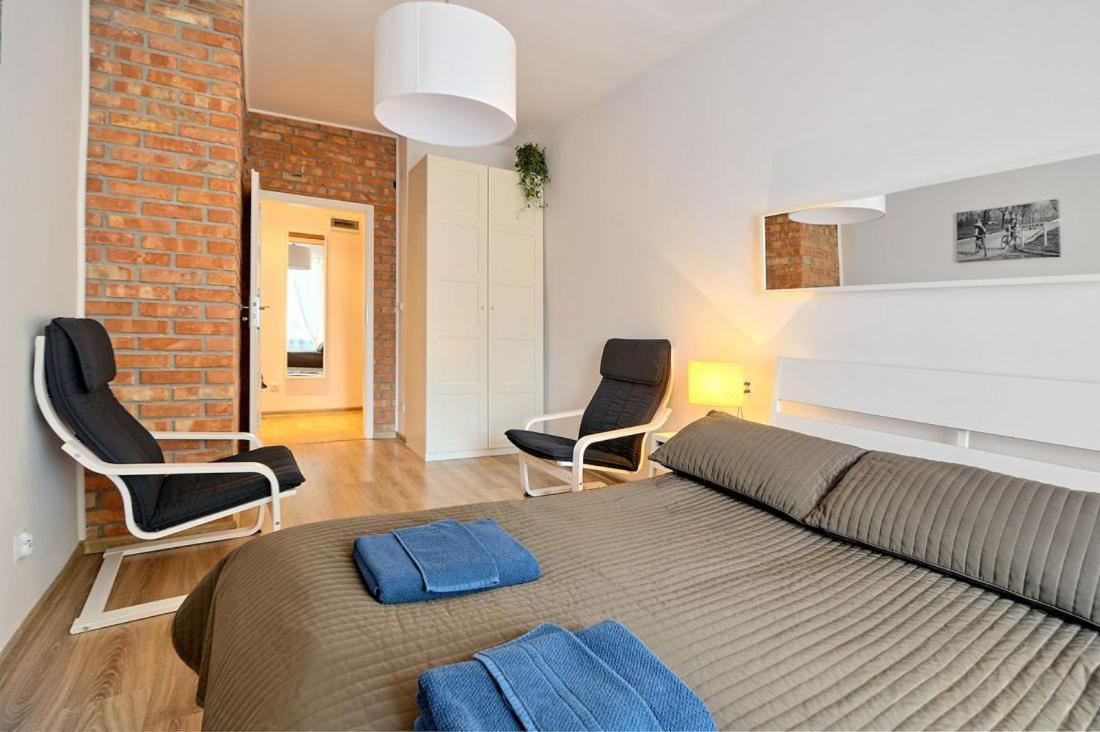 Lovely Apartment Krasków Dış mekan fotoğraf