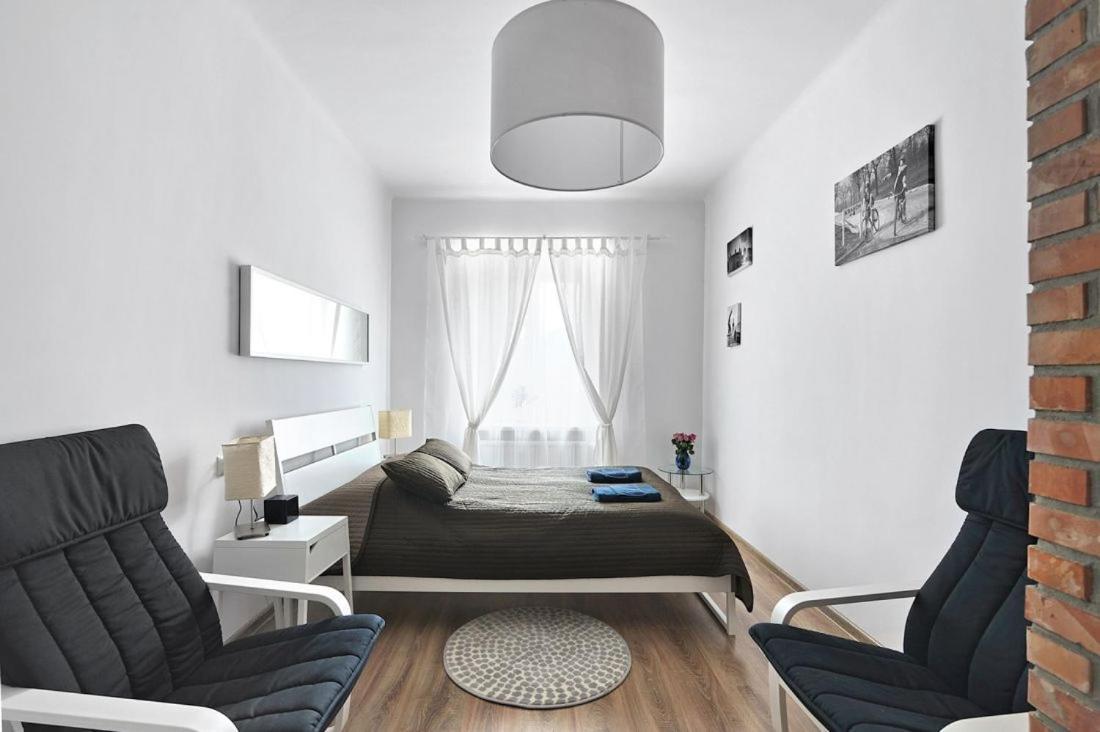 Lovely Apartment Krasków Dış mekan fotoğraf